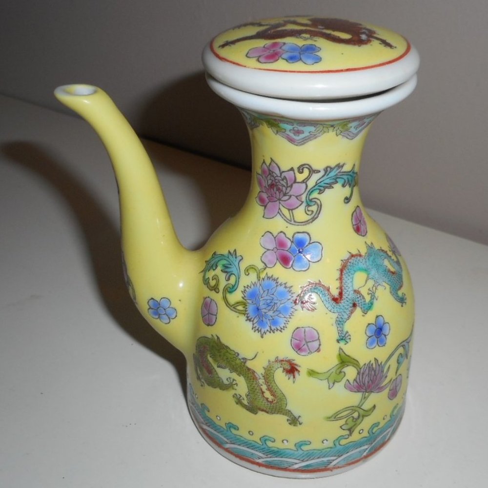 Yellow Saki Pot